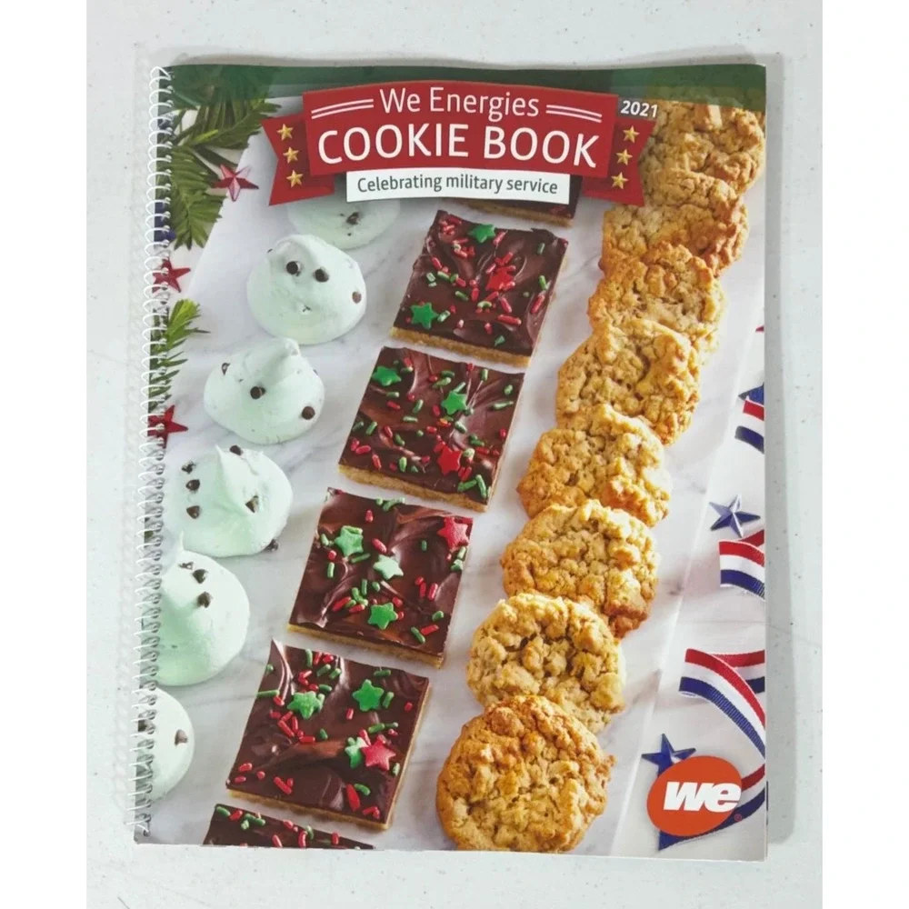 We Energies Cookie Book Lot 6 2016-2019 2021-2022 Wisconsin Holiday Recipes